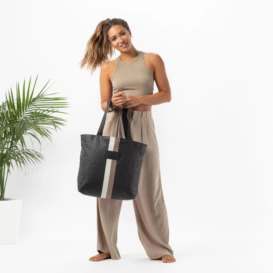 Le Voyageur Day Tripper : Caffe/Black