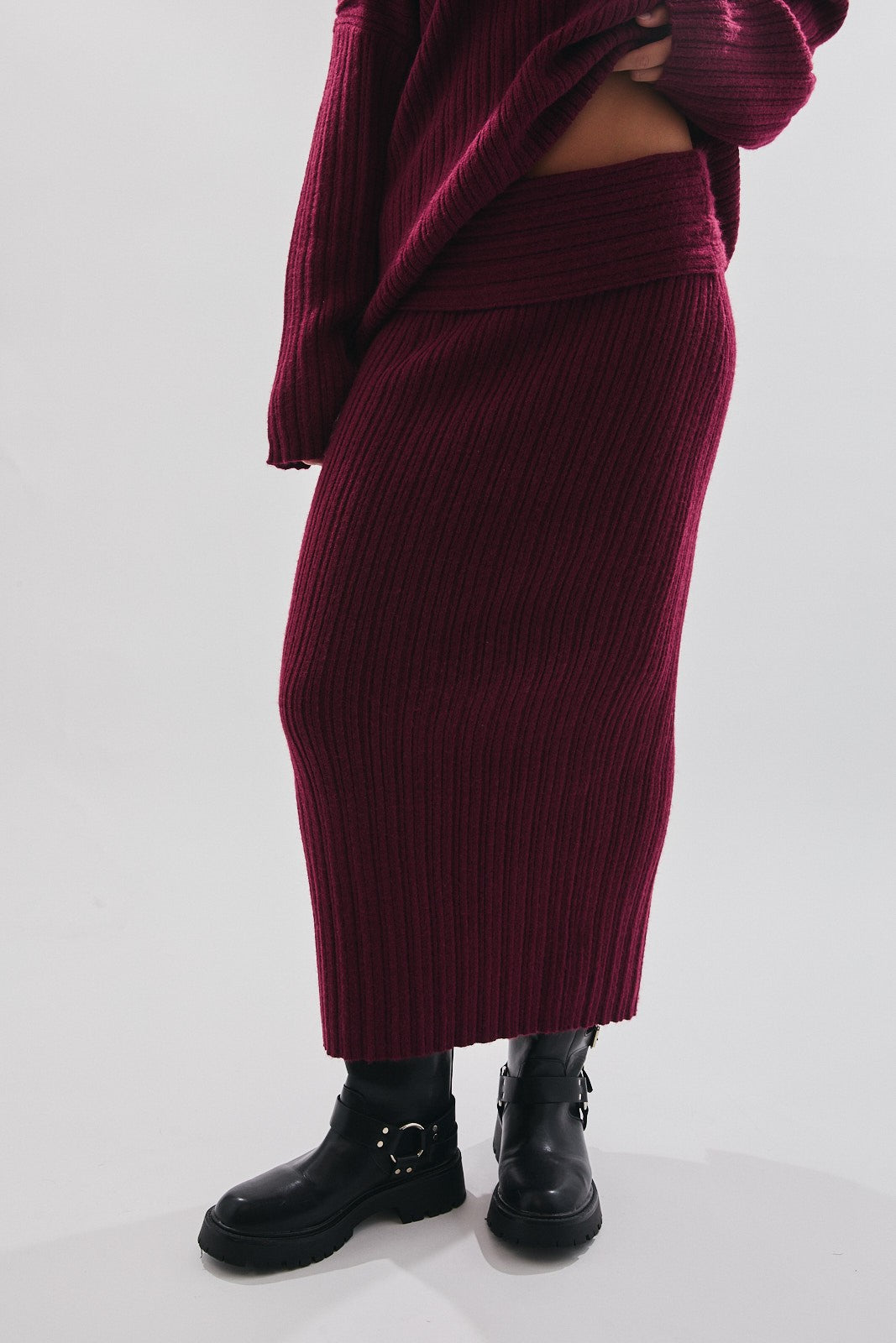 Holiday Holiday Maroon Sweater Set (skirt)