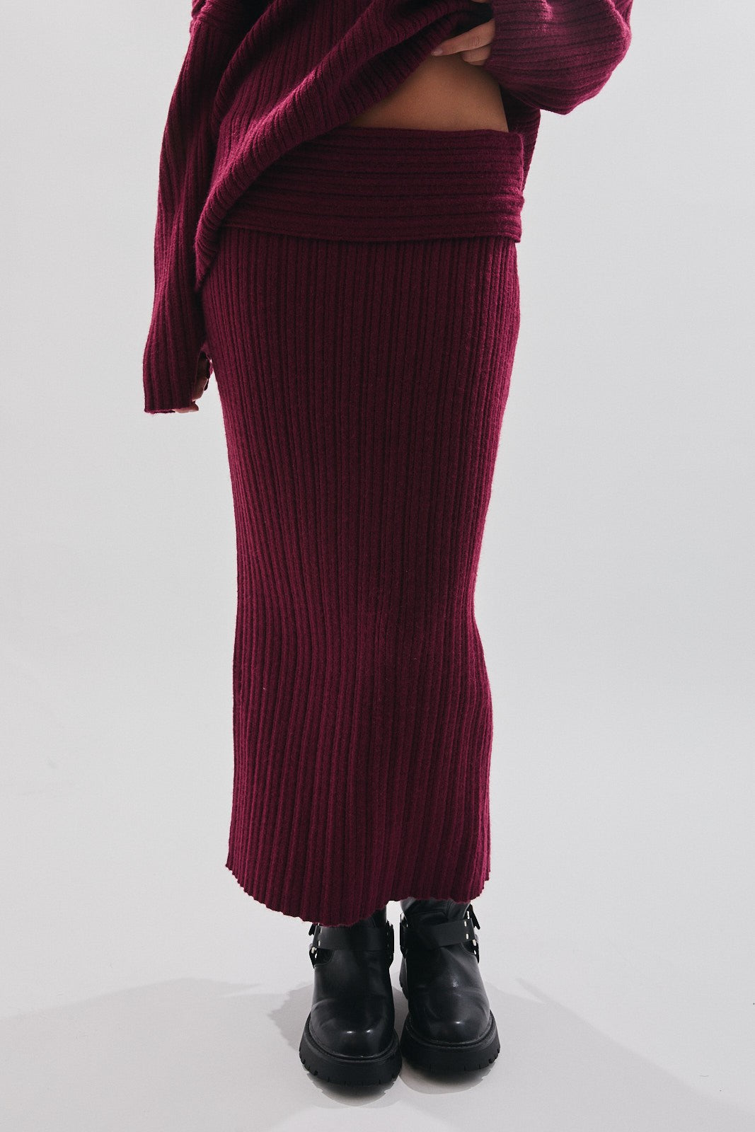Holiday Holiday Maroon Sweater Set (skirt)