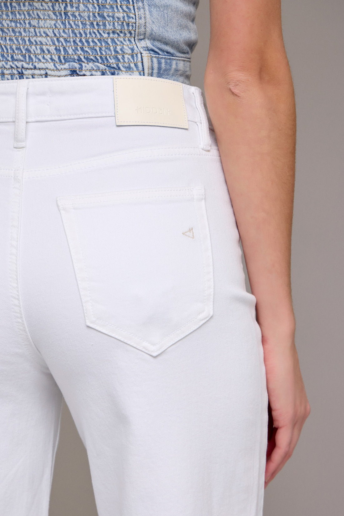 NORI- Cropped Wide Leg