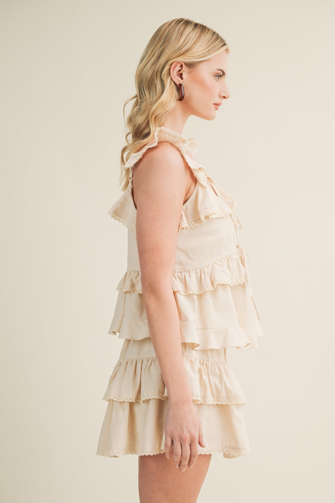 Ruffle Ecru Sleeveless Top