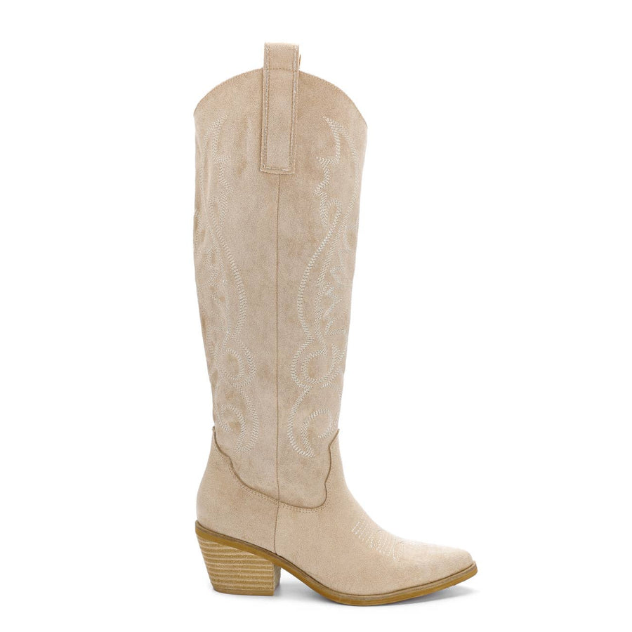 GIADA Classic Embroidered Boot