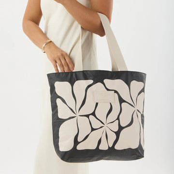DAY TRIPPER - Wavy Black/sandstone