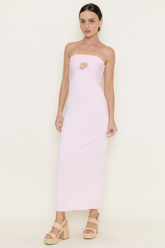 Chic Shell Strapless Dress