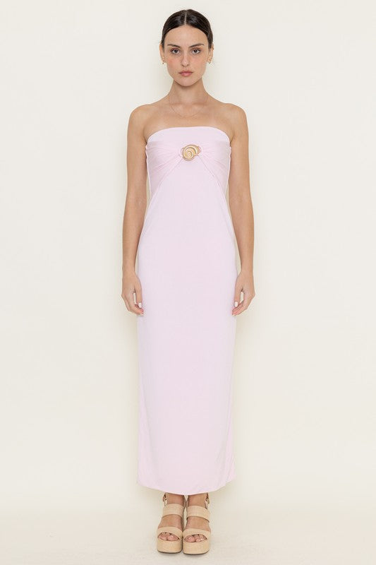 Chic Shell Strapless Dress