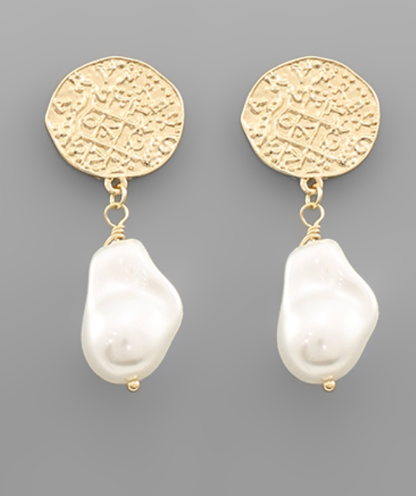 Textured Disk Pearl Earrings