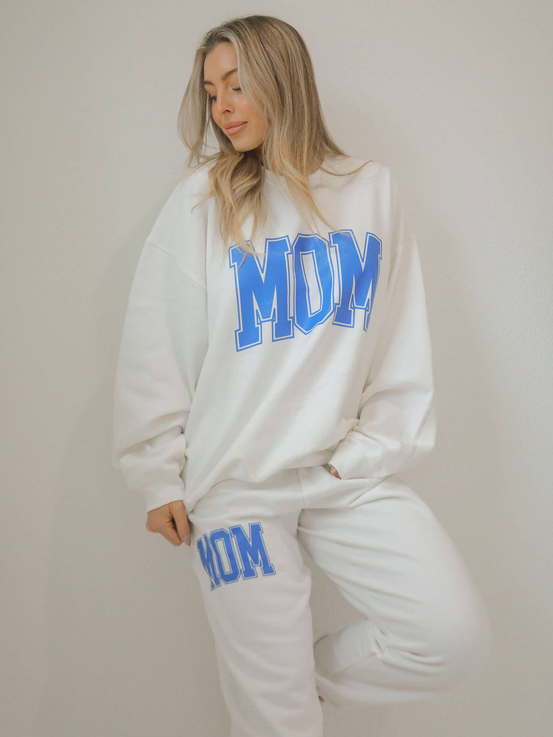 MOM Sweatshirt