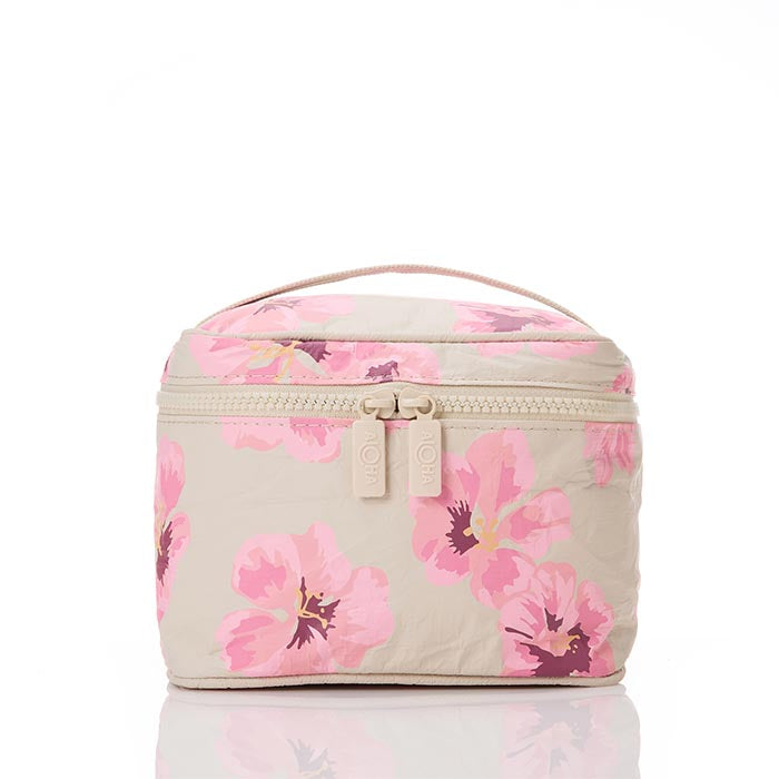 Flutter Cabin Crew Kit